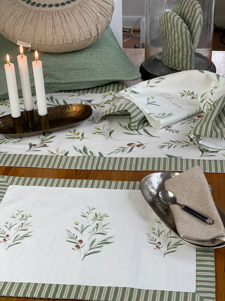 Placemat Olives, back with green stripes