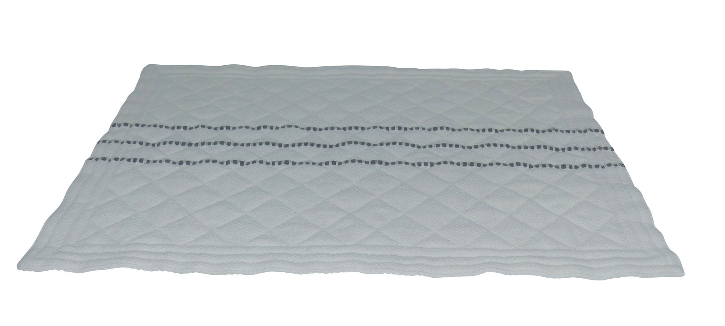 Dækkeserviet quiltet på 2 sider grå og koral