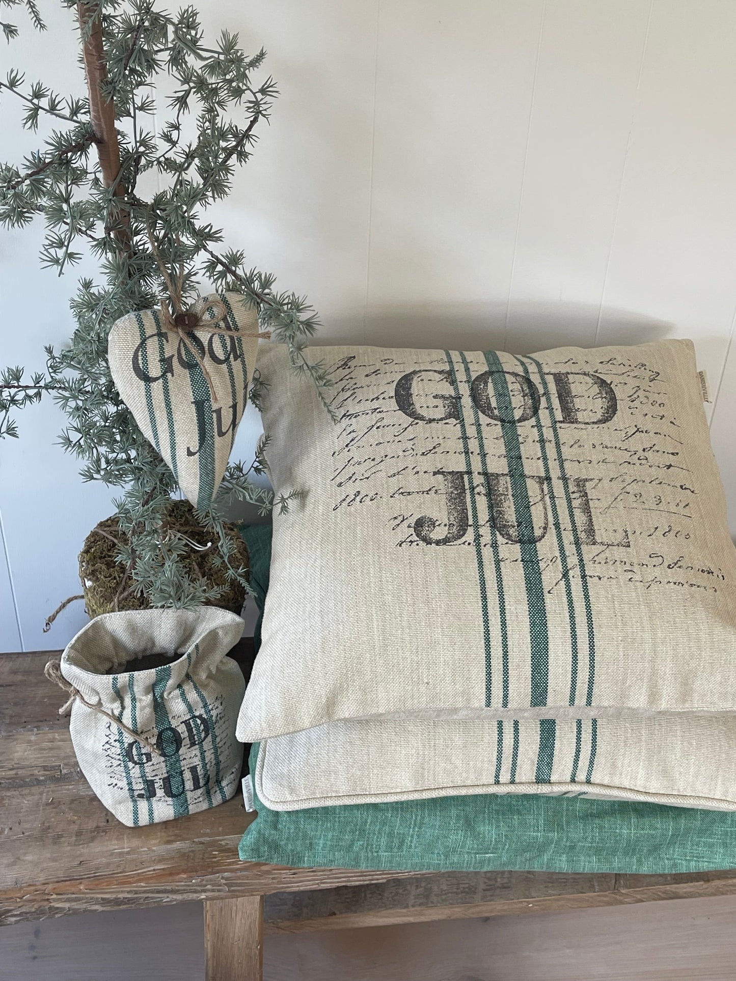 Kissenhülle Jute grün GOD JUL