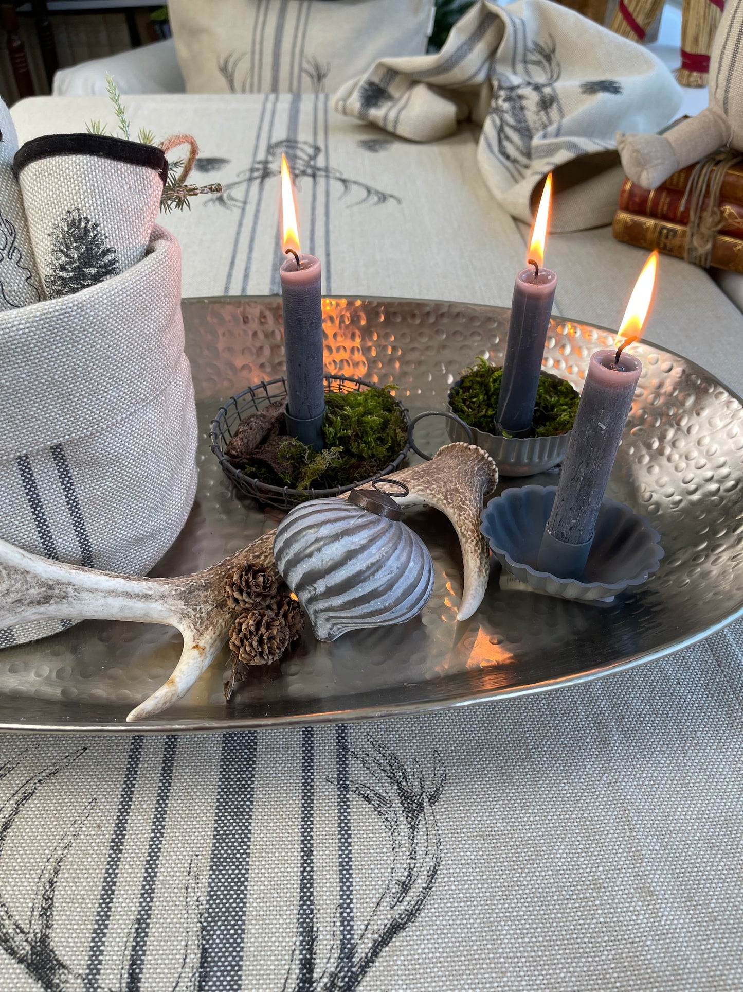 Tray oval large, hammered silver