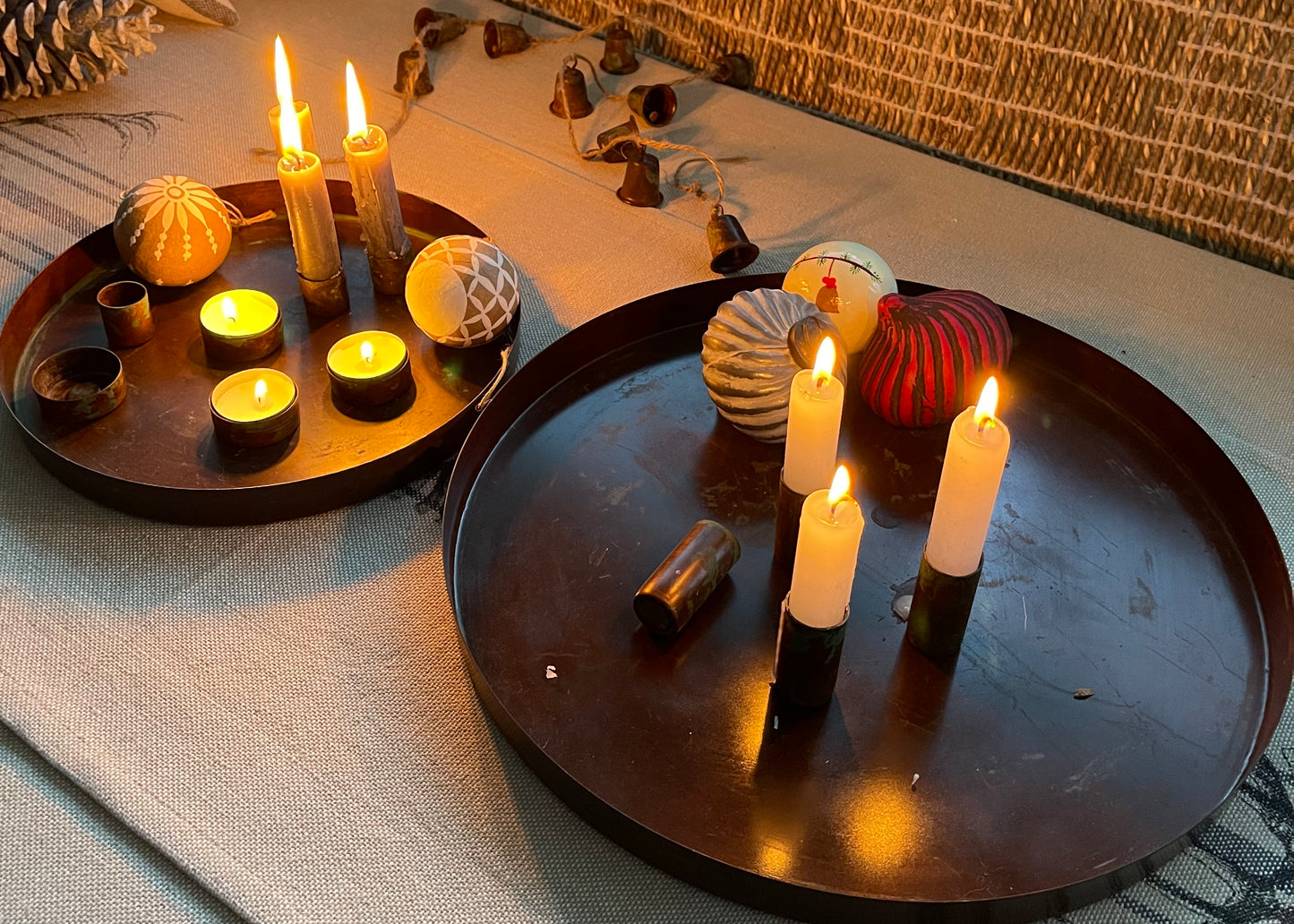 Tray small with 4 magnetic candle holders, copper green