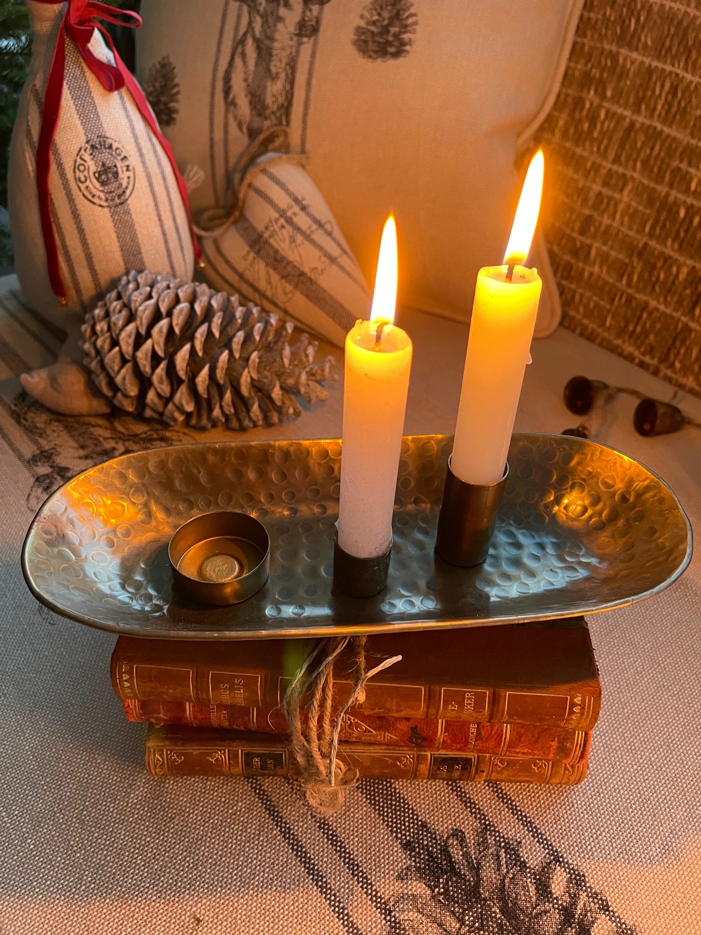 Magnetisk lysestage stor, messing