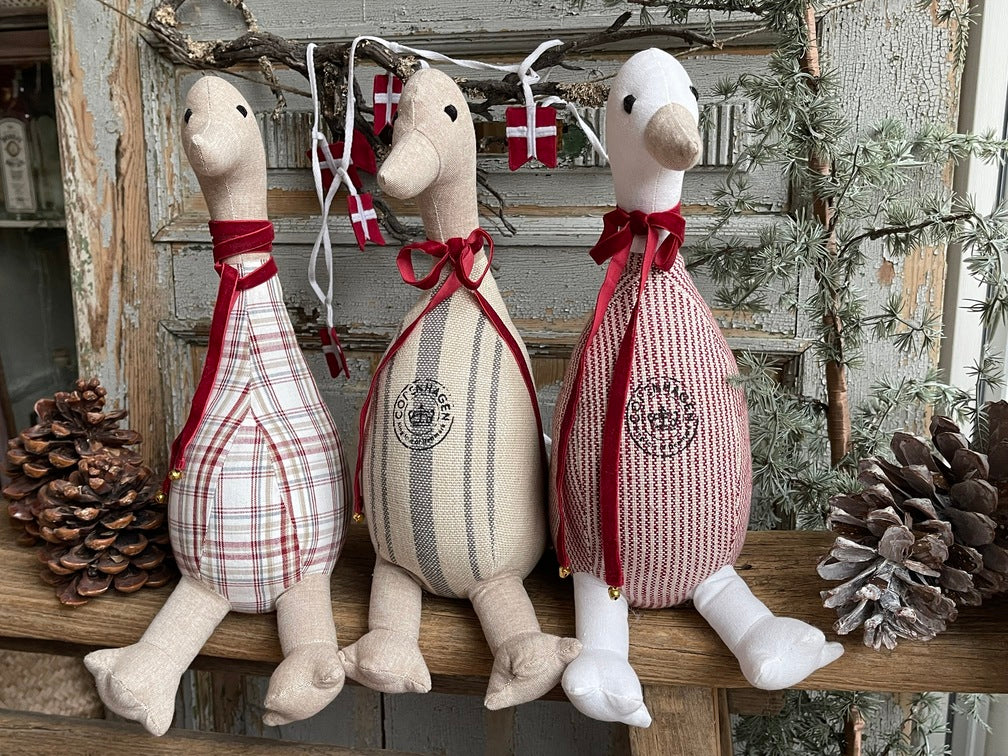 Goose Doorstop Simone